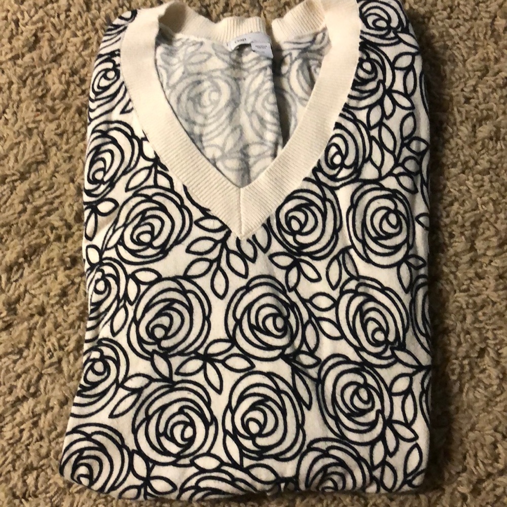 Graphic floral sweater